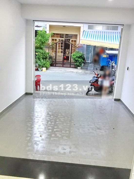 Nhà Phố 2 Lầu Hẻm Xe Hơi Huỳnh Tấn Phát, Phường Bình Thuận, Quận 7