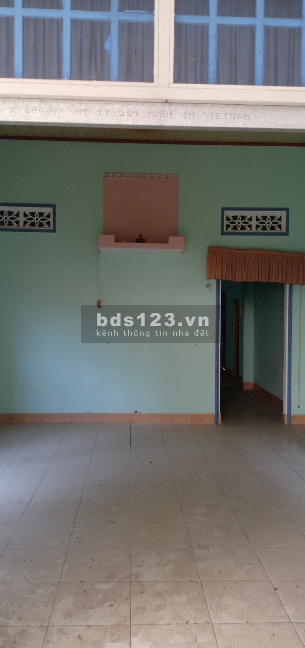Bán nhà cấp 4, giá quá rẻ, P.Tân Đông Hiệp - Tp Dĩ An.