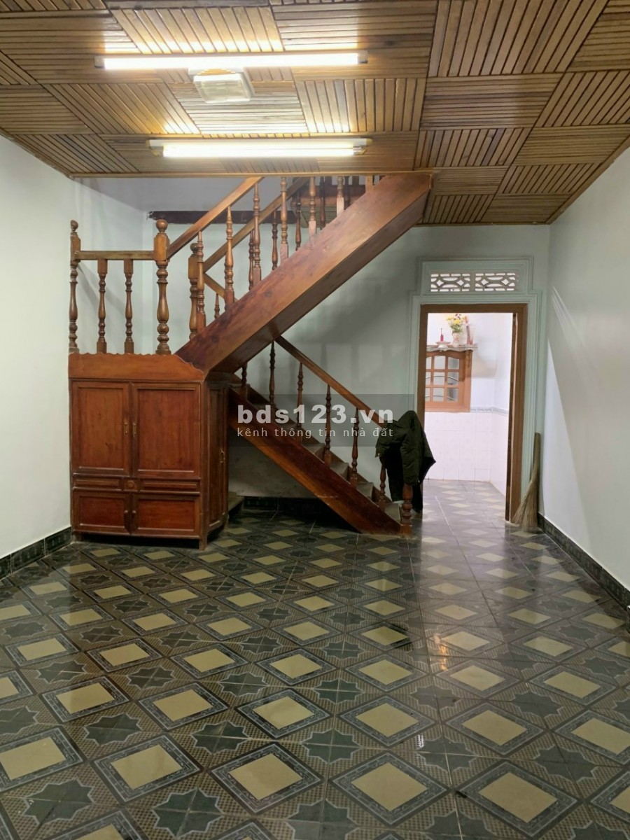 Nhà đất Đà lạt cần bán nhà cấp 4 rọng rãi thoải mái giá cả hợp lý gần chợ trường học và một số khu du lịch