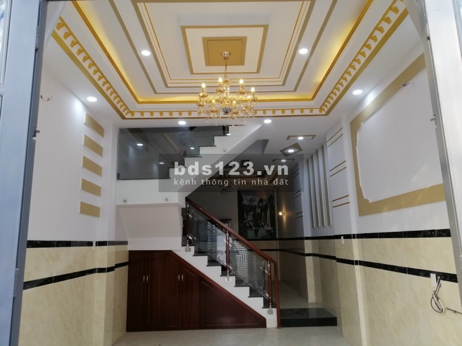 Bán nhà phố mặt tiền 652 Quốc lộ 13, Phường hiệp Bình Phước, Quận Thủ Đức