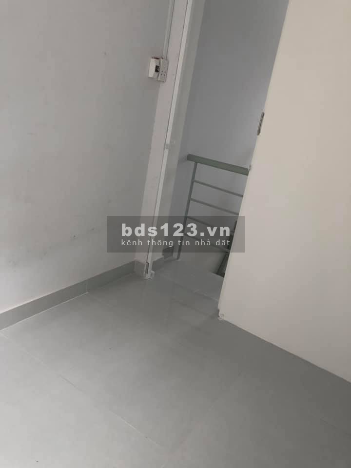 Chỉ 2,1 tỷ Nhà 3 tầng Đường Nguyễn Thông Quận 3 cho thuê 6 triệu/tháng