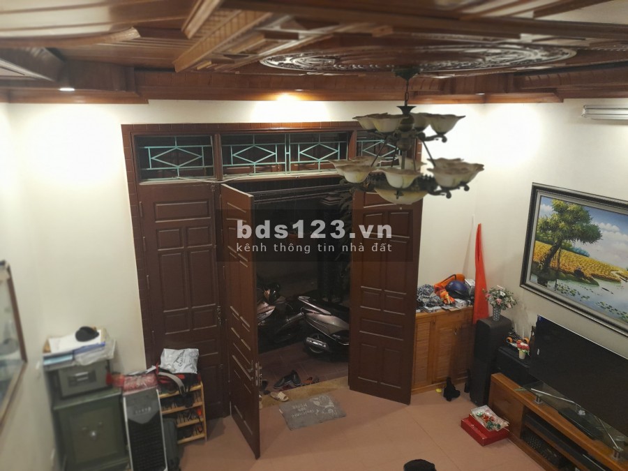 Bán nhà Ngọc Thụy cạnh Khai Sơn 56m2 x 4T, MT 5m, giá 4.2 tỷ, Ngõ thông Ô tô, KDVP.