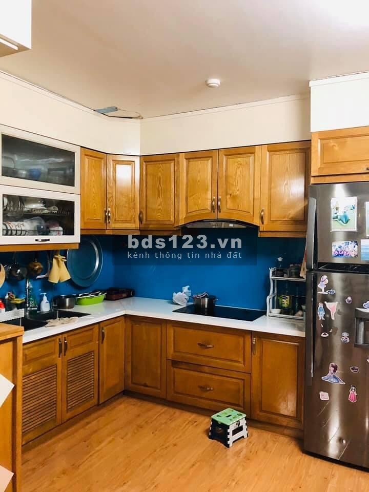 Cho thuê căn hộ gần Vinhomes Riverside, 70m2, 2PN, 2 WC, giá 5.5tr