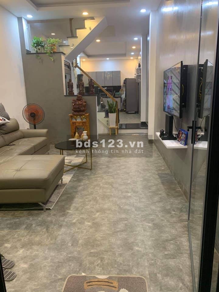 Siêu phẩm Quận 4 Một đời chủ Gần mặt tiền 3 tầng kiên cố tặng hết nội thất