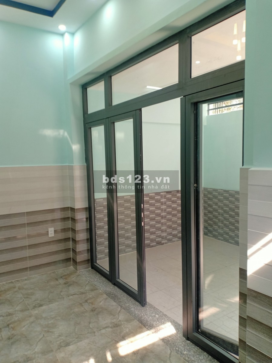 60m2 Tôn Thất Thuyết-Quận 4-Nhà mới 2 tầng -Hẻm ba gác tránh-Giá 4.5 tỷ