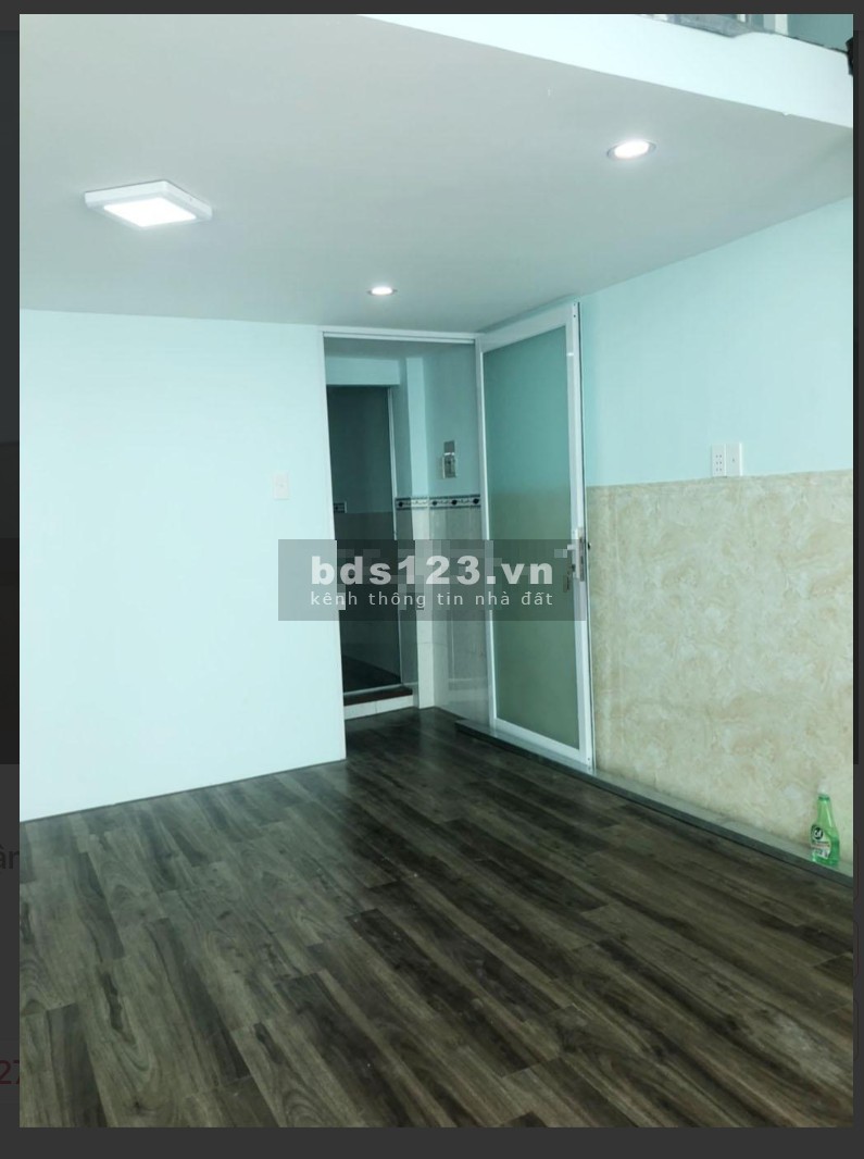 Nhà đẹp hẻm thông 100 Bình Thới 25m2. Giá hạt dẻ 2,x tỷ