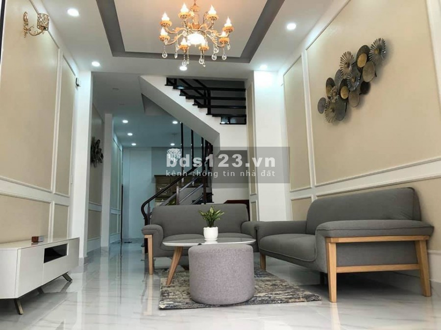 BÁN NHÀ 6.5 TỶ 3 TẦNG, 4X16, HÒA BÌNH, QUẬN 11