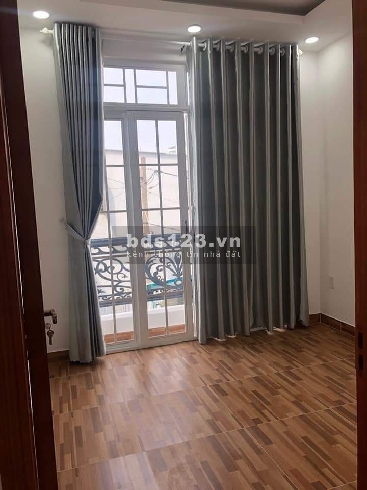 Nhà 5 tầng, ôtô đỗ cửa, gần Chợ Nhật Tảo, Bà Hạt, Quận 10. 6,9 tỷ