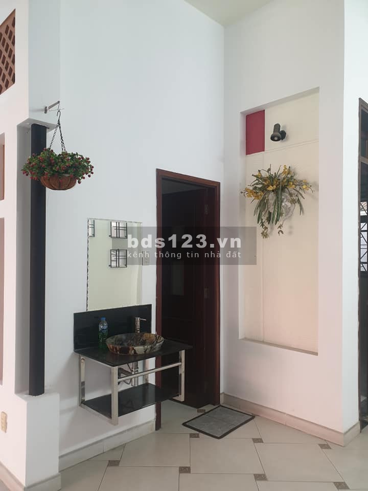 CẦN BÁN TRONG TẾT, BIỆT THỰ THÀNH THÁI, PHƯỜNG 14, QUẬN 10, CHỈ 24.5 TỶ.