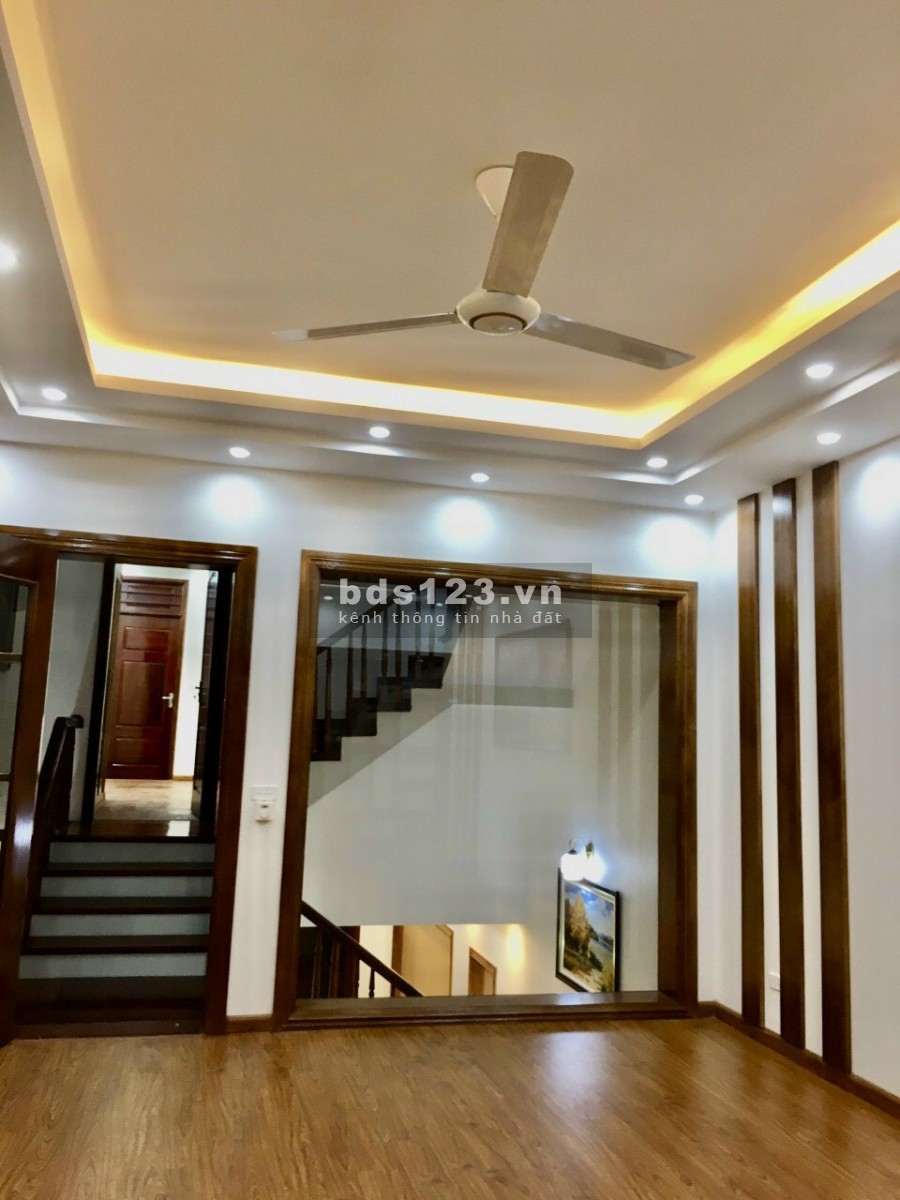 Bán nhà 3 tầng đường Ngô Quyền, ph Tân Bình, 67.5m2, mt 4.5m, 4 ngủ, 3 tỷ 380 triệu