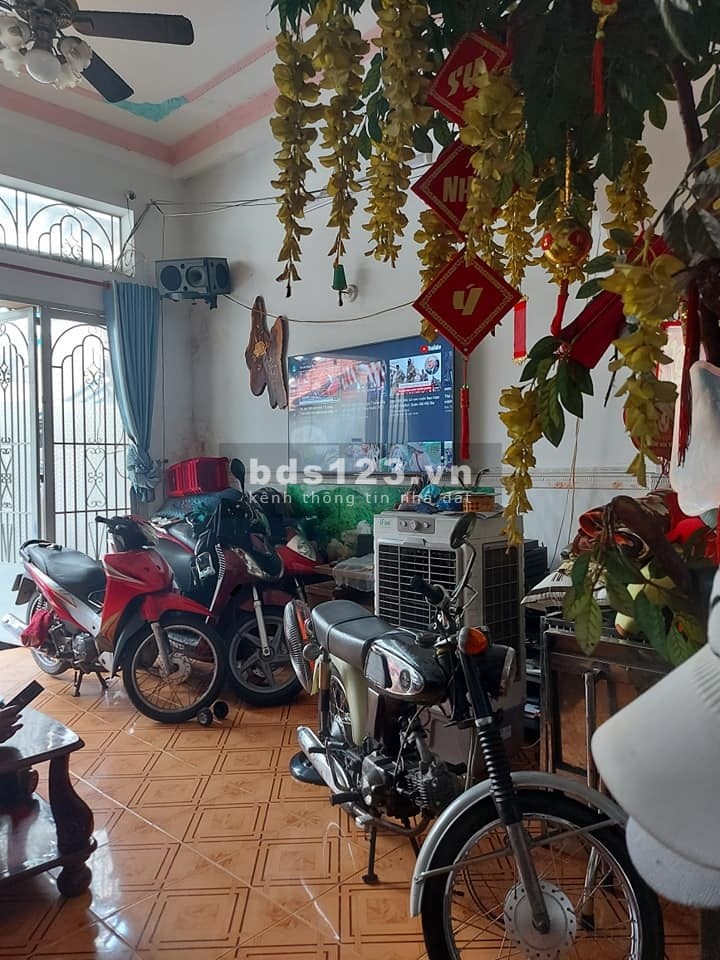 Bán nhà hxh Sư Vạn Hạnh Phường 13 Quận 10, ngang 4m vị trí đẹp giá 4.7 tỷ