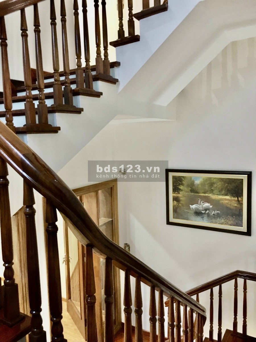 Bán nhà 3 tầng đường Ngô Quyền, ph Tân Bình, 67.5m2, mt 4.5m, 4 ngủ, 3 tỷ 380 triệu