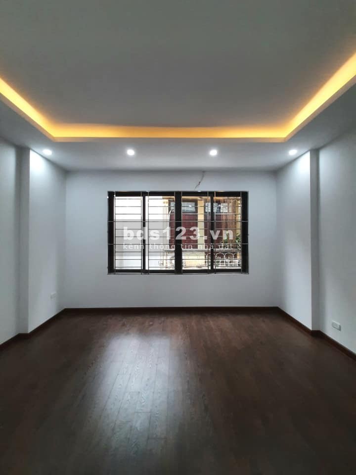 Bán nhà đẹp mới xây 5 tầng x 50m2 ngõ 121 An Dương Vương giá 6,1 tỷ. LH 0912442669