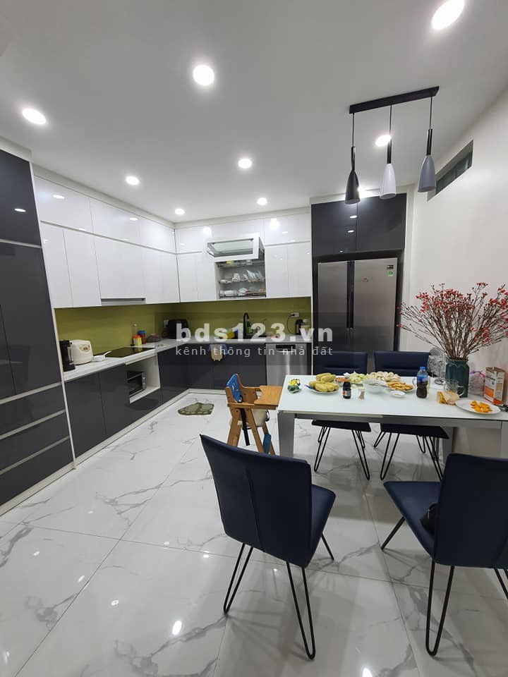 Bán Nhà Mặt Ngõ MINH KHAI - KINH DOANH - Ô TÔ TRÁNH - Vỉa Hè