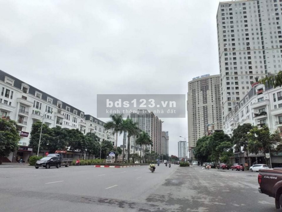 Bán LK Mặt Phố Lê Trọng Tấn Văn Phú Hà Đông 101m 4 tầng giá 13.6 tỷ