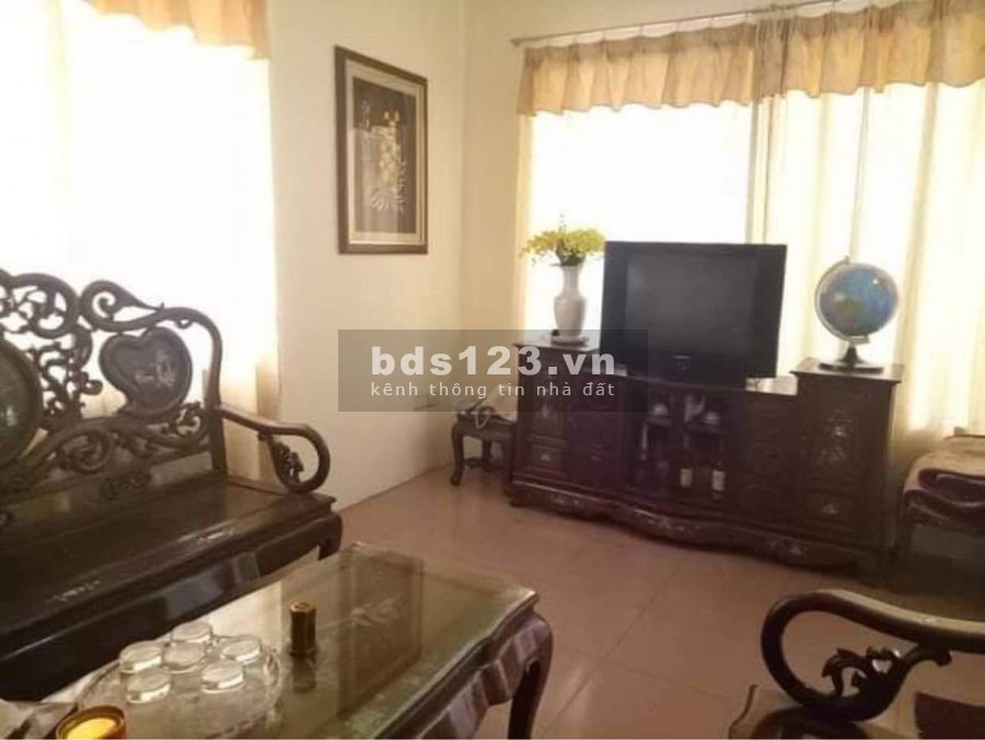 Bán nhà phố Xuân Diệu, Tây Hồ, ô tô, MT 6m. 100m2 18 tỷ