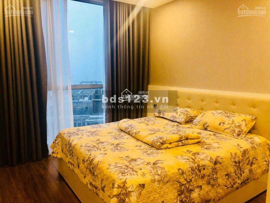 Có căn hộ view Bitexco, gió vào mát mẻ, dtsd 74m2, giá 12 triệu/tháng. CC Masteri Millennium