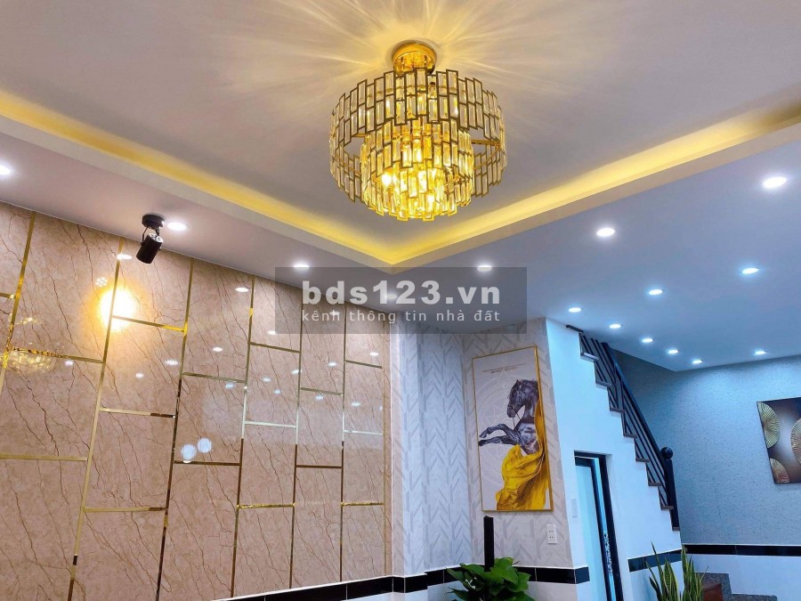 Bán nhà hẻm Lê Văn Sỹ, Q3, giá rẻ,54m2 ,3 lầu, 6 phòng ngủ.
