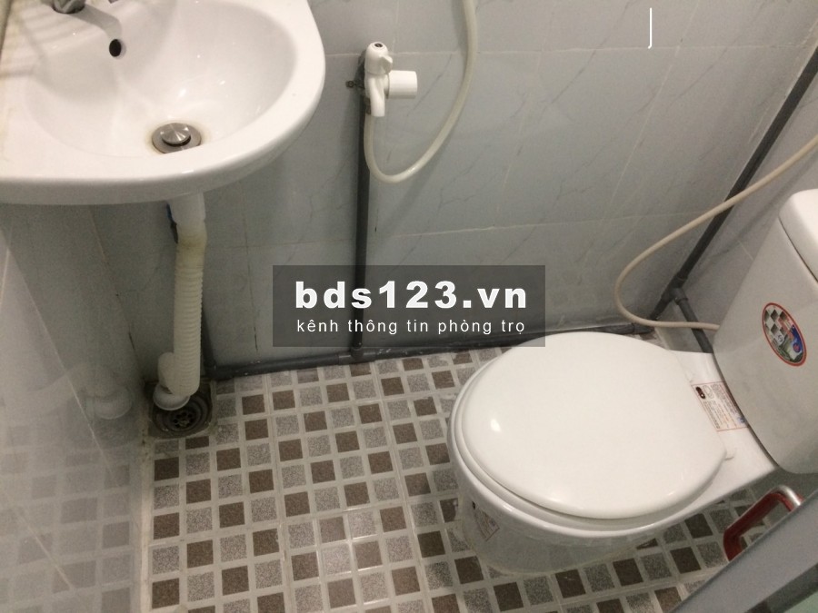 Phòng cho thuê giá rẻ từ 2,8 - 3,5tr ngay TTQ7