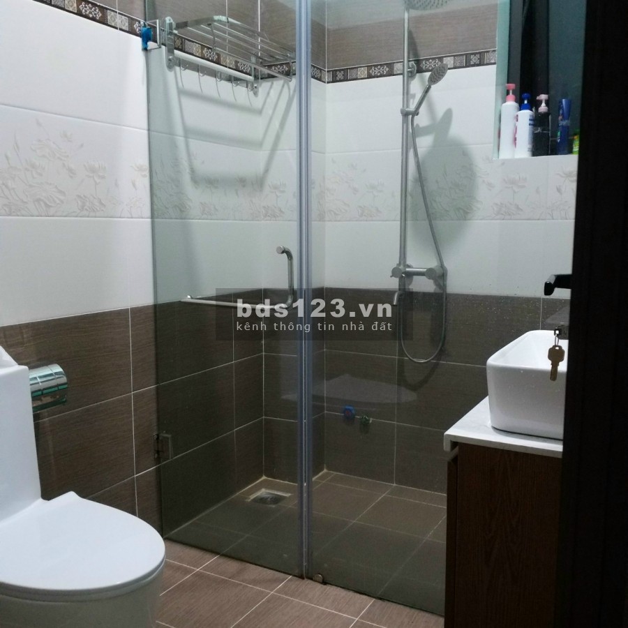 Cần Bán Đất Đà lạt Nhà có view nhà lồng thoáng, đẹp. Khu vực dân trí cao, xung quanh có nhiều biệt thự nghỉ dưỡng cao cấp.