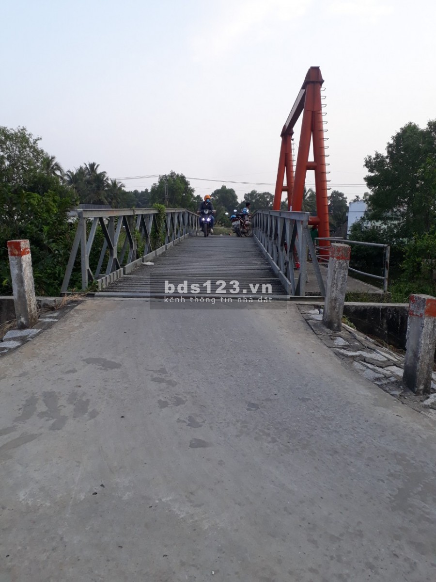 Cần bán gấp nền đất gần chợ tắc cậu thổ cư 200m2, giá 1 tỷ 250 triệu