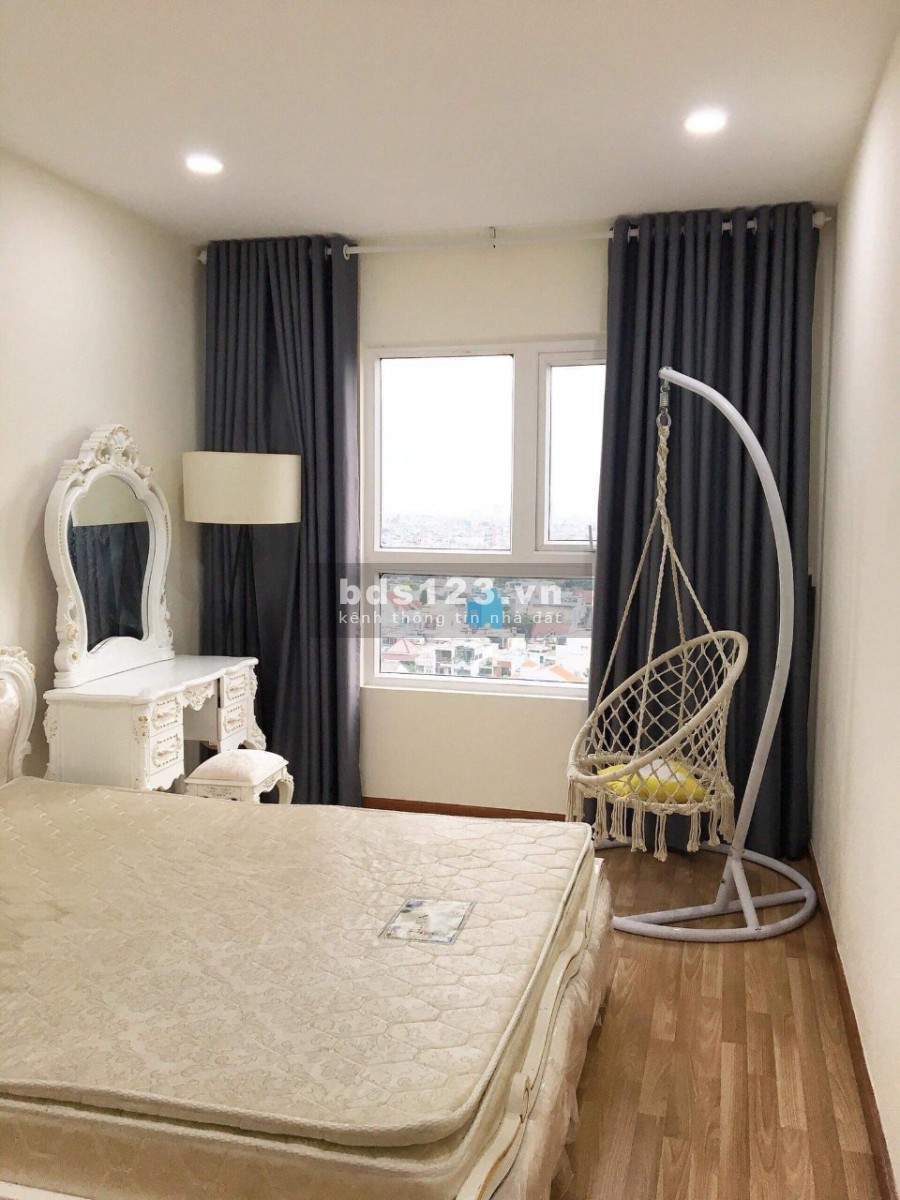 Cho thuê CHCC 2 phòng ngủ Diamond Riverside block a, nội thất đầy đủ