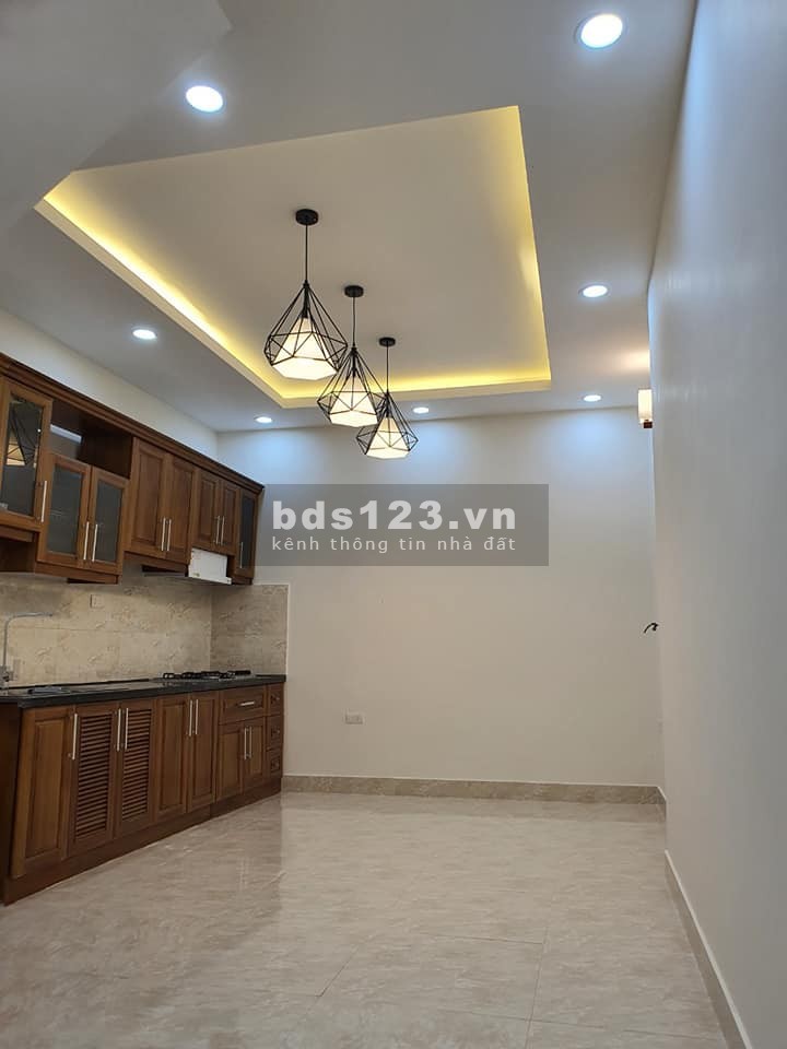 Bán nhà đẹp ở luôn 4 tầng x 52m2 tầng ngõ 1002 Láng giá 4,8 tỷ. LH 0912442669