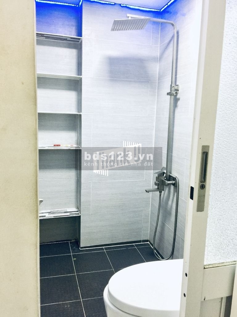 Cho thuê nhà 1 trệt 1 lầu 2 PN DT 3.2x10m, nội thất đầy đủ, đường Nguyễn Văn Trỗi, P. 5, Phú Nhuận