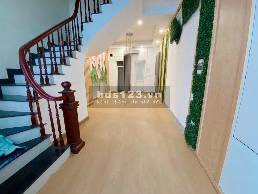 Hoa Hậu, hiếm xịn, Căn góc KD, xe tải tránh, nhỉnh 6 tỷ, 52m2, 5 tầng, Hoàng Mai