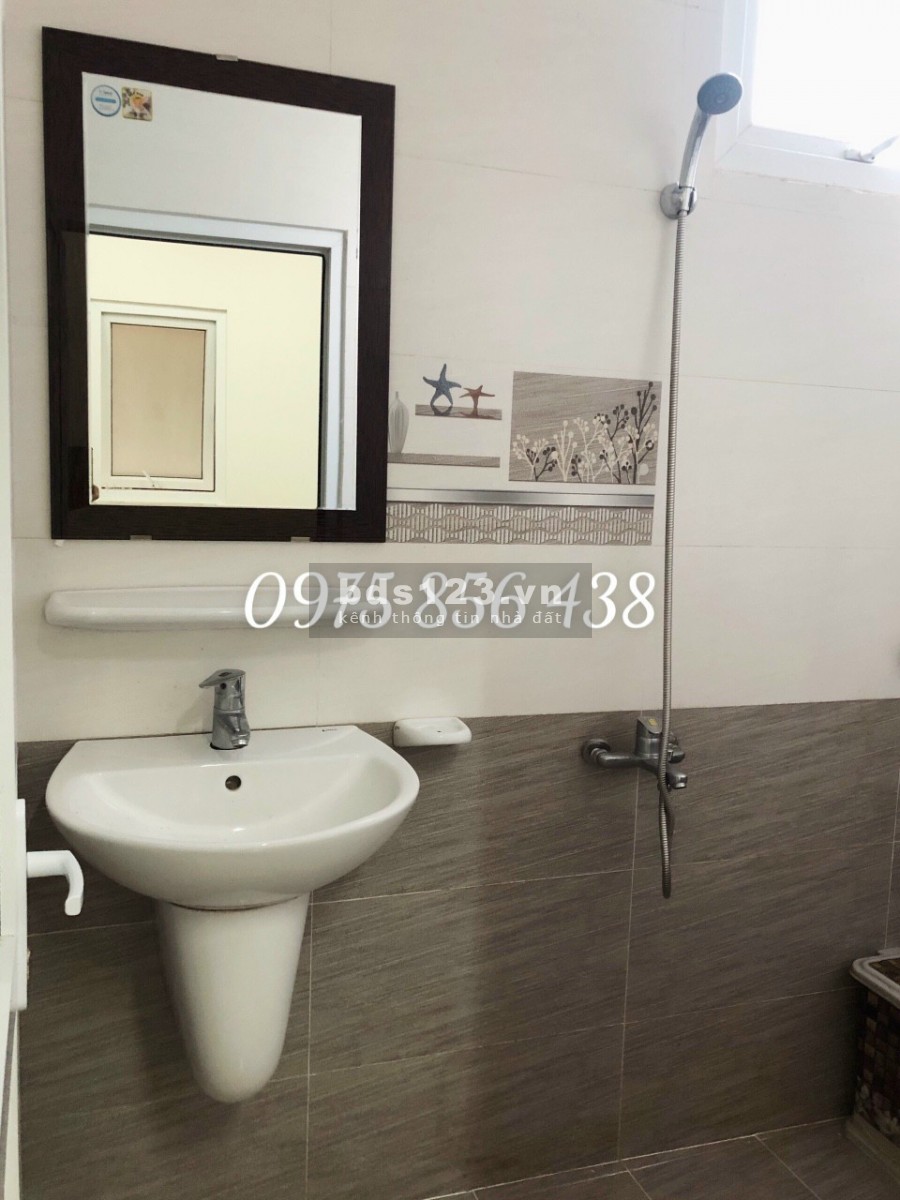 Cần Bán nhà Đà lạt nhà mới xây kiên cố, view đẹp, thoáng thích hợp định cư lâu dài