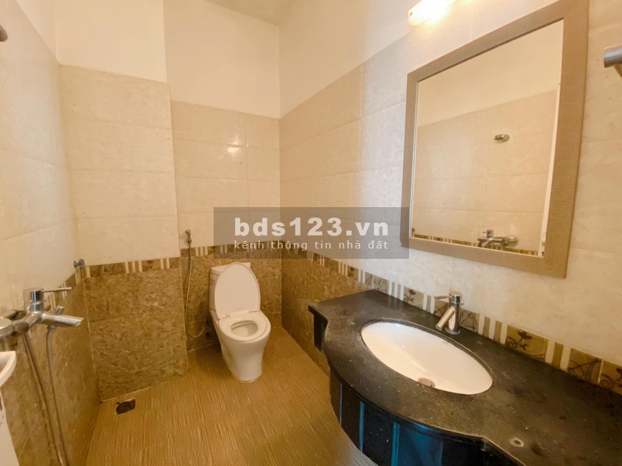 Hoa Hậu, hiếm xịn, Căn góc KD, xe tải tránh, nhỉnh 6 tỷ, 52m2, 5 tầng, Hoàng Mai