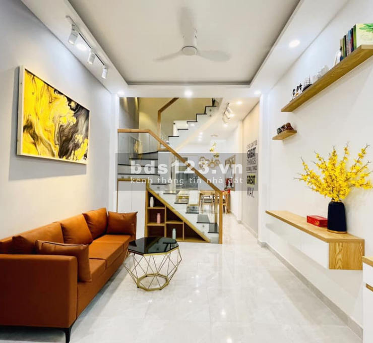 Bán nhà ở ngay HXH Quang Trung, P.11, GV 36m2 3 tầng 3.6 tỷ TL