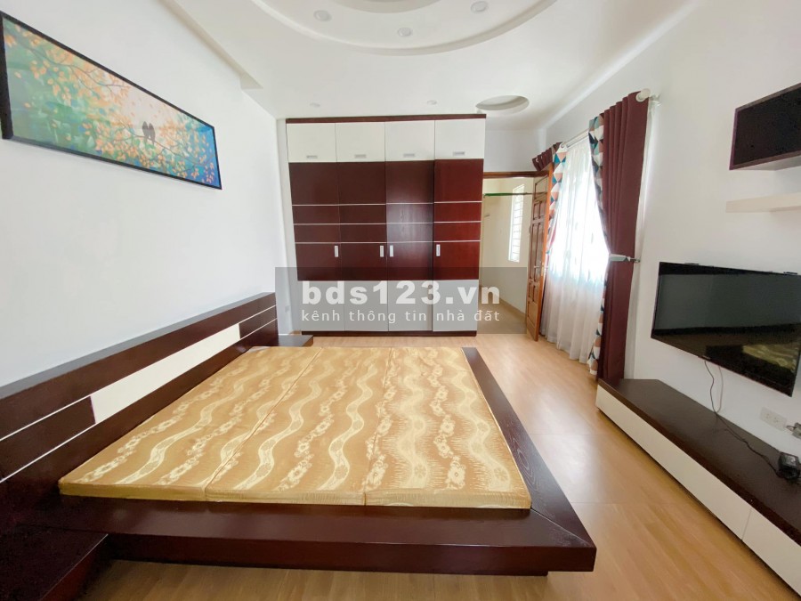 Hoa Hậu, hiếm xịn, Căn góc KD, xe tải tránh, nhỉnh 6 tỷ, 52m2, 5 tầng, Hoàng Mai