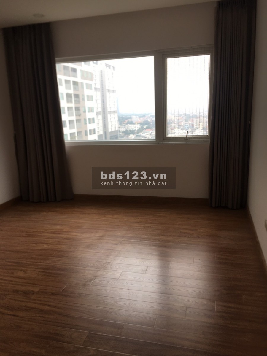 Bán căn số 06, tầng trung, tòa N03T5, khu Ngoại giao đoàn