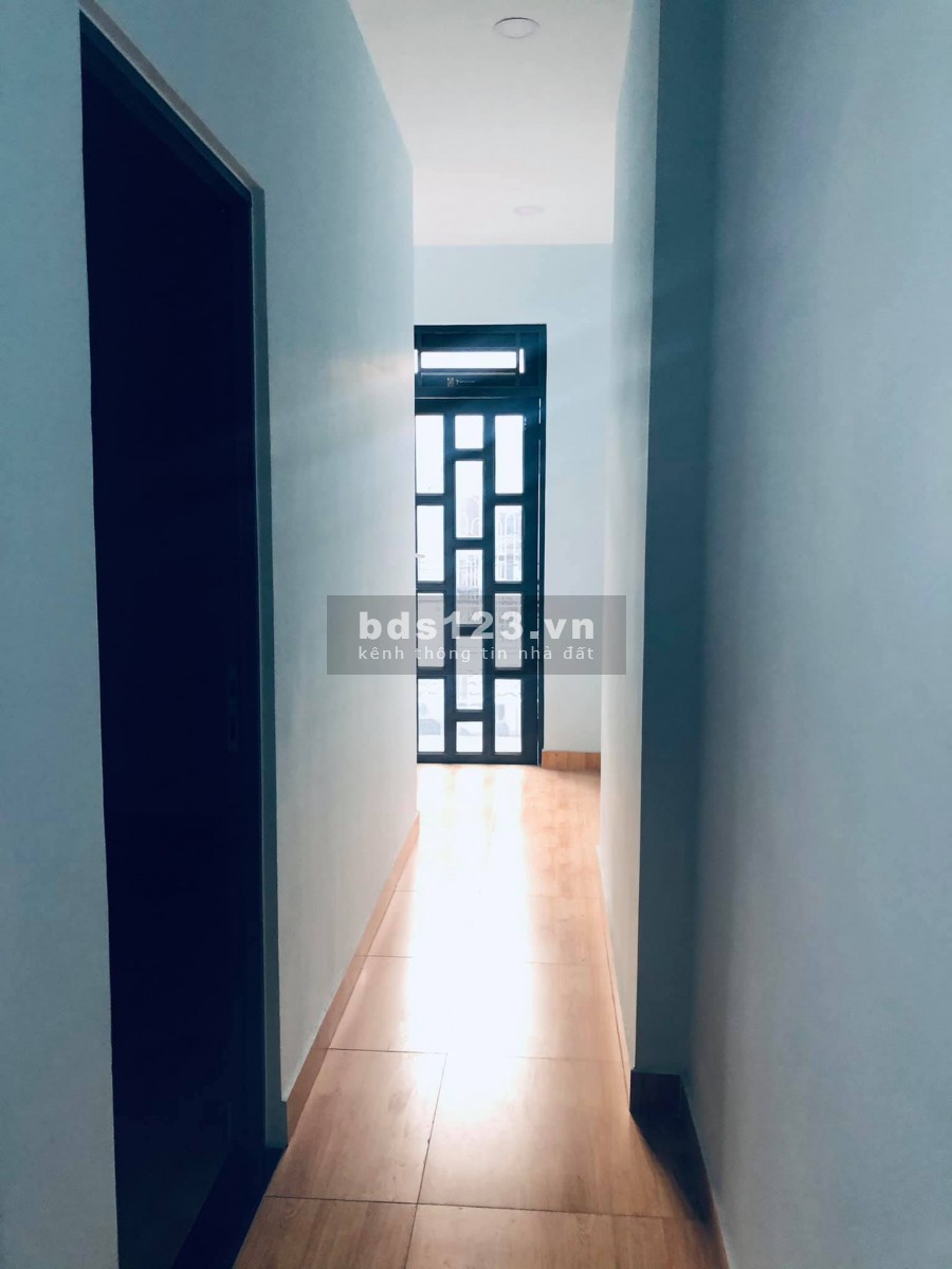 Nhà mới đẹp đón tết, 45m2, hẻm xe tải, giá 4 tỷ