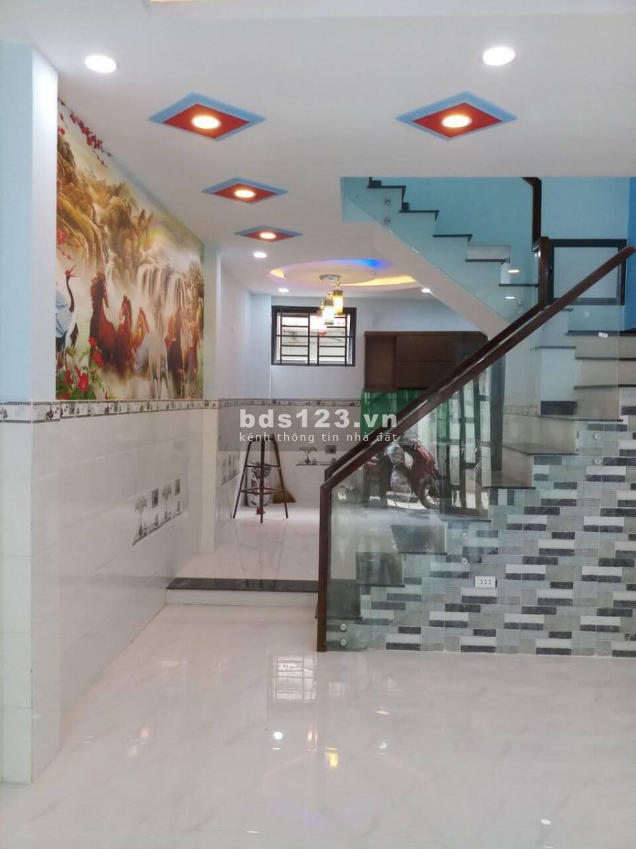 Nhà mới đẹp đón tết, 45m2, hẻm xe tải, giá 4 tỷ