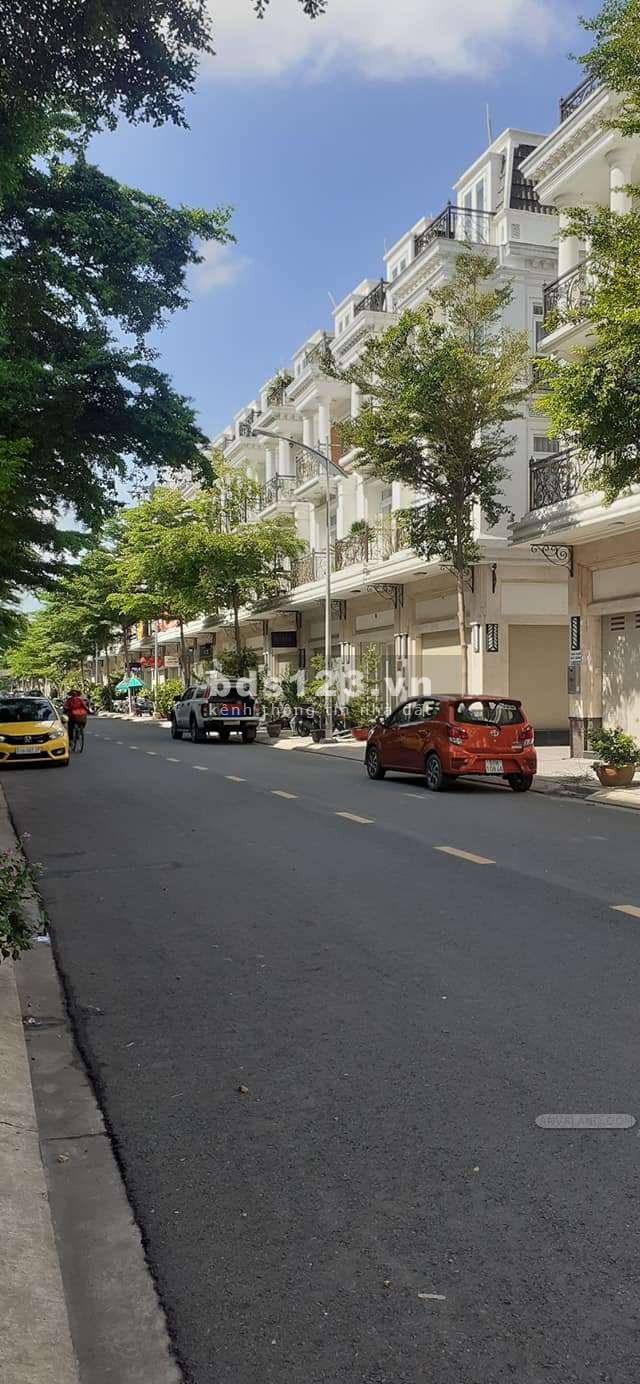 Bán đất 100m2, Hẻm đẹp, Quốc Lộ 1A, Phường 4, Tp Tân An, Long An, chỉ 9 trăm 80 triệu