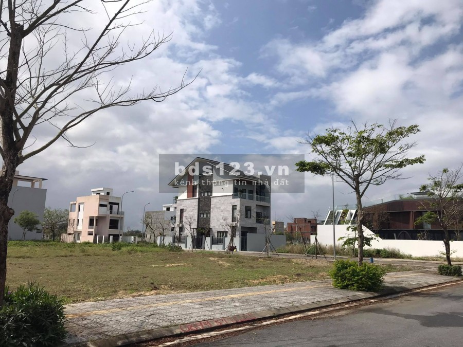 ĐẤT SHOPHOUSE KHU ĐÔ THỊ FPT CITY