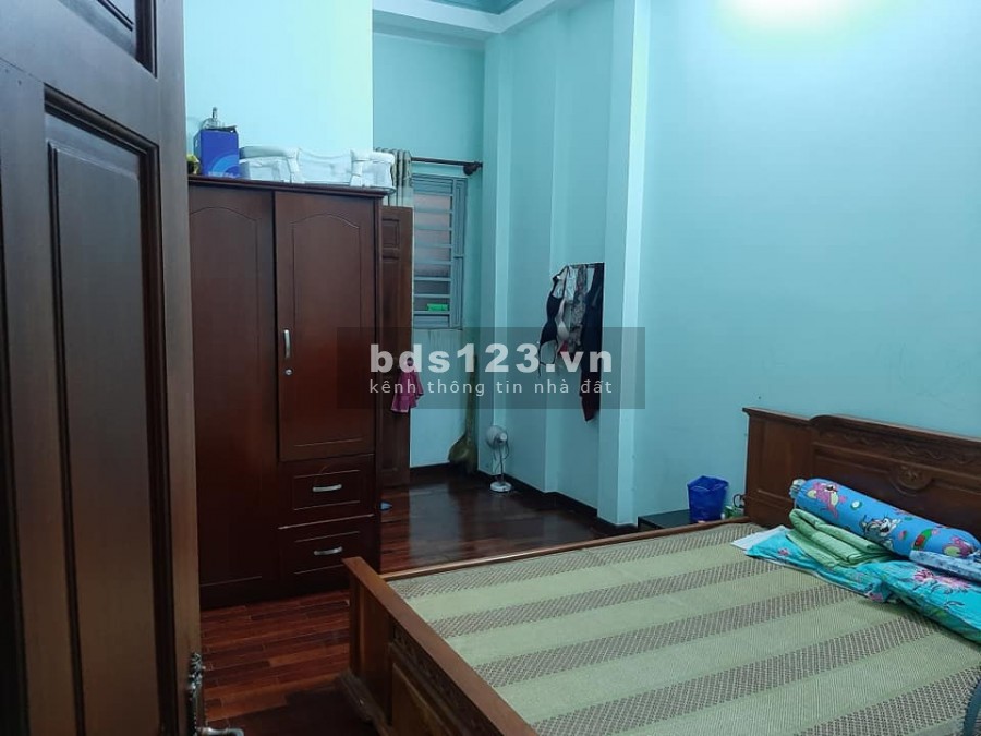 Bán gấp nhà đường Cách Mạng Tân Thành Tân Phú 60m2 giá 3.95 tỷ