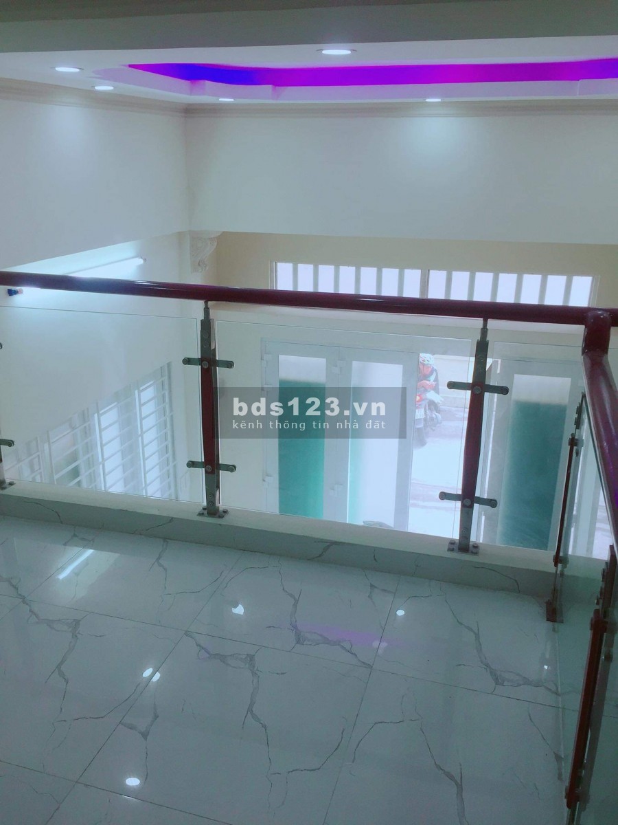 Bán nhà Điện Biên Phủ Quận 10, 2 mặt hẻm xe hơi giá chỉ 5.6 tỉ
