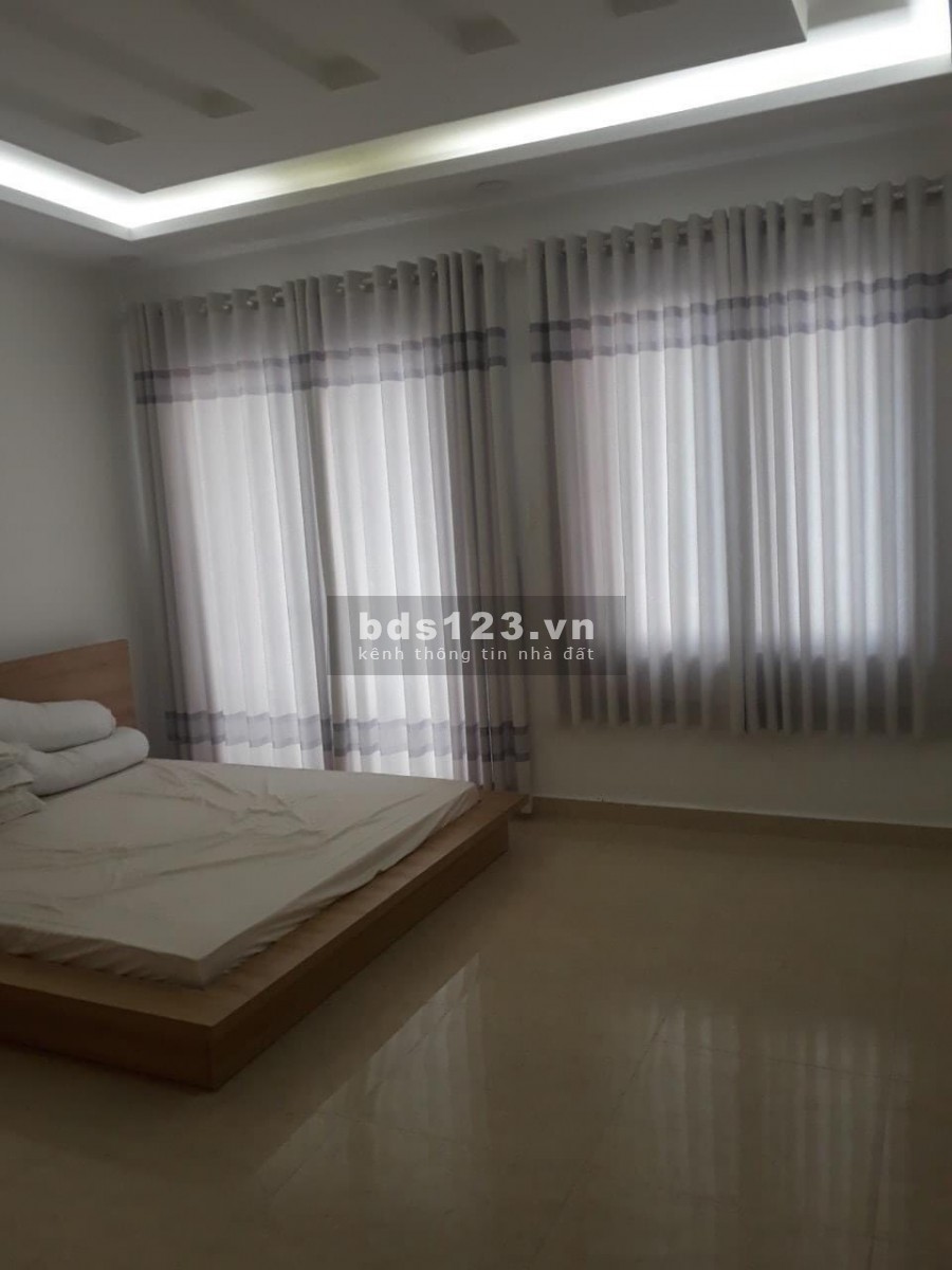 Nhà nát giá rẻ tiện KD căn hộ dịch vụ cao cấp gần Q 10 Thành Thái,LH0909484131