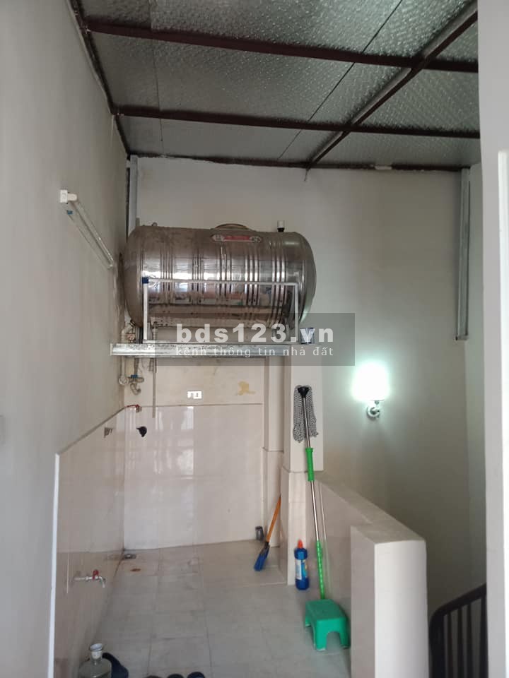 Nhà tôi ở quận Ba Đình, giá rẻ giật mình chờ khách hữu duyên