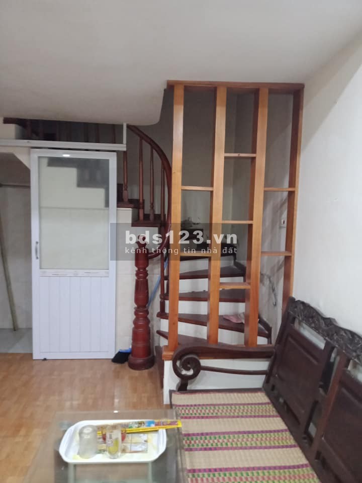 Nhà tôi ở quận Ba Đình, giá rẻ giật mình chờ khách hữu duyên