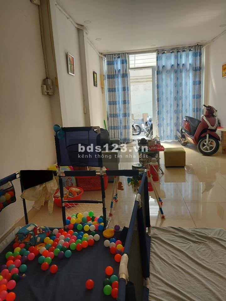 Bán nhà đường Cộng Hòa, Phường 15, Tân Bình, 4 X 19m chỉ nhỉnh 5 tỷ