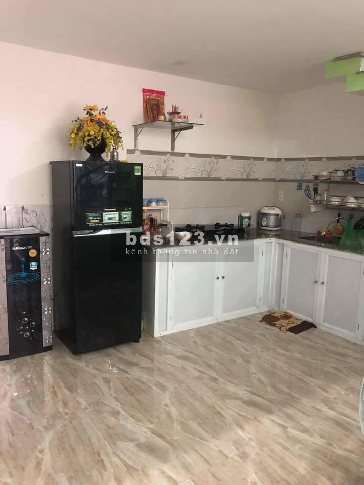 Bán nhà Âu Cơ, Tân Bình 28m2_ 1T3L gần vòng xoay Lê Đại Hành