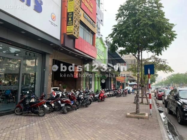 Bán nhà mặt Phố Thạch Bàn, Q. Long Biên 75m2, 1T, MT 5M. Kinh doanh, Vỉa hè rộng 5m.