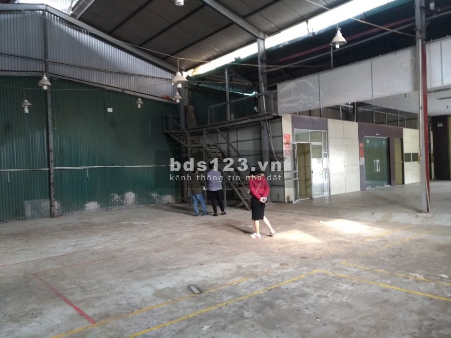 Cho thuê 400m tại Vân Canh, mặt đường 70 đông xe ô tô qua lại, đã có văn phòng