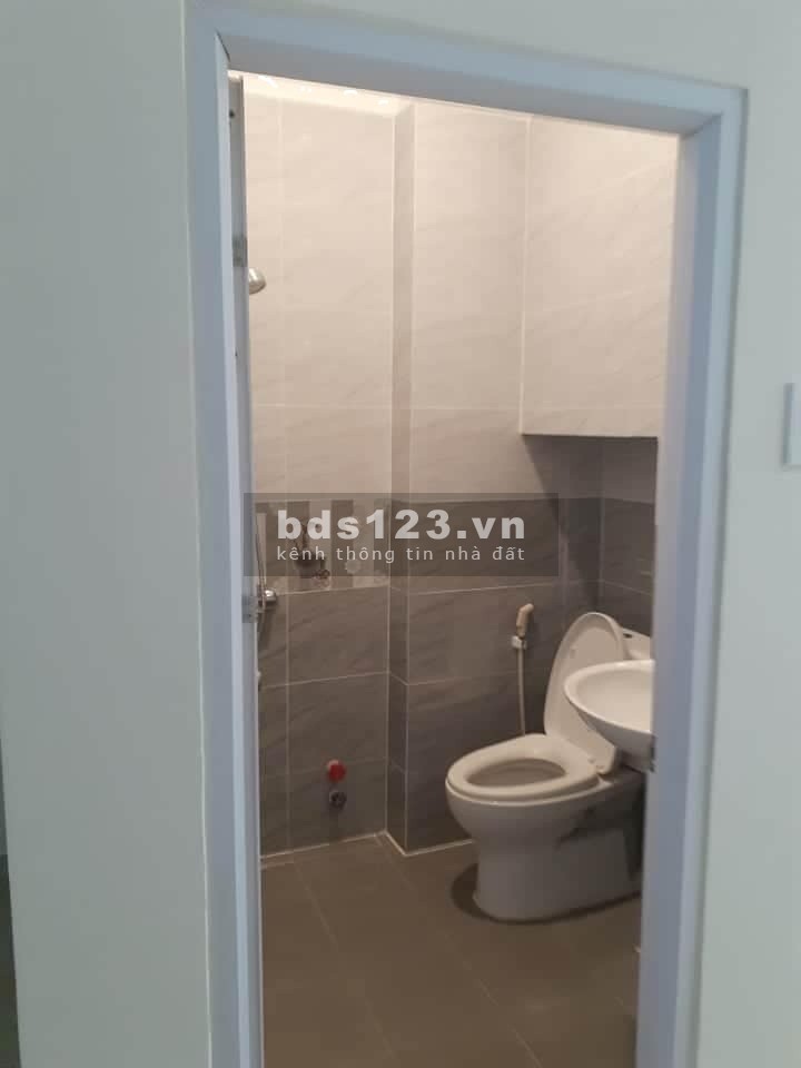 Bán nhà hẻm xe tải đường Cao Thắng Quận 10 3 tầng giá 3.65 tỷ