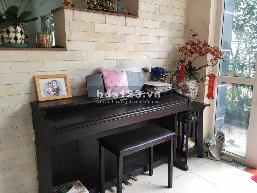 BÁN GẤP NHÀ GÓC MT PHẠM HỮU LẦU QUẬN 7, DT 10x20 4 TẦNG GIÁ 32 TỶ, LH 0968.35.1616