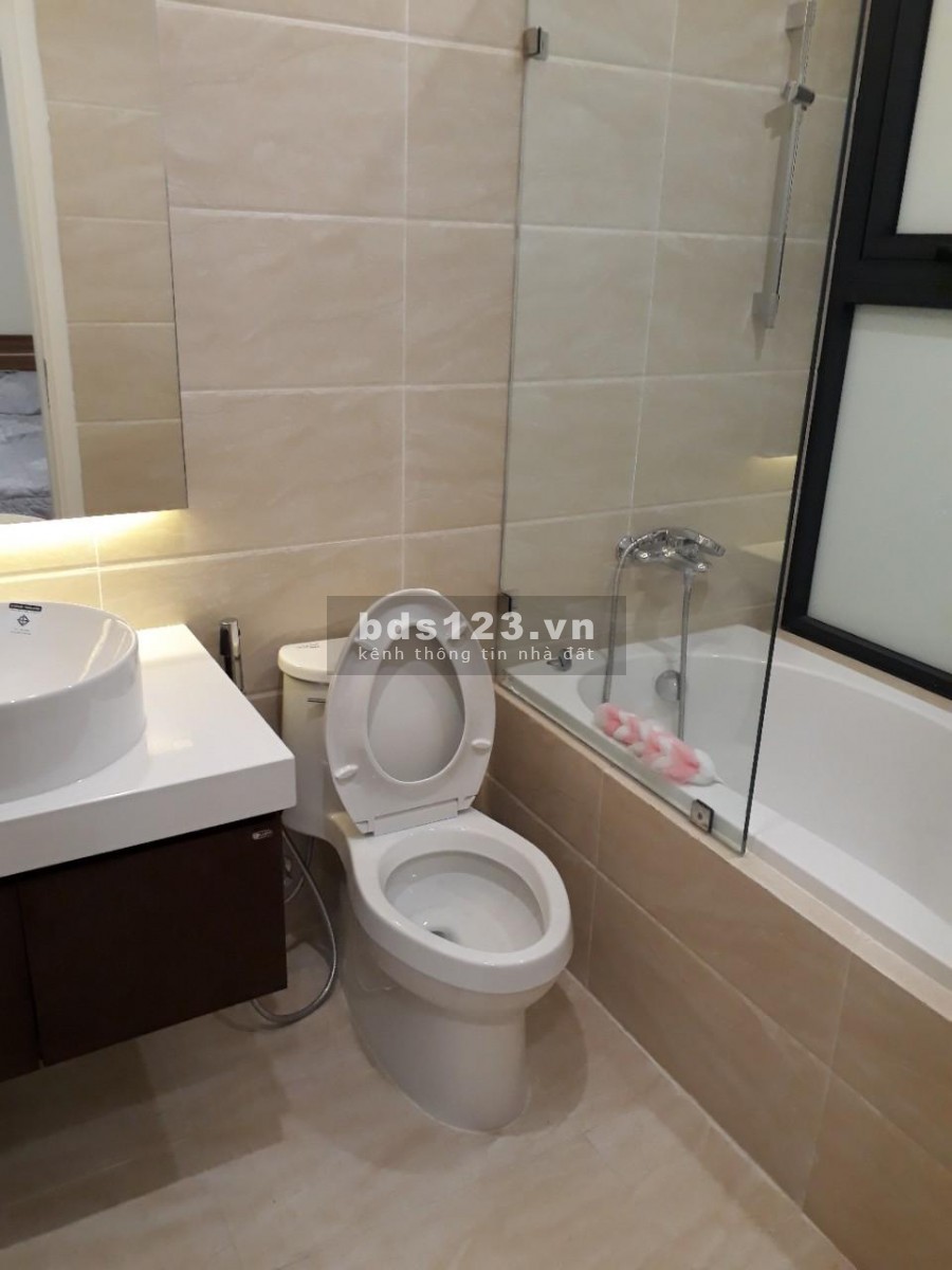 Cho thuê Chung cư Imperia 203 Nguyễn Huy Tưởng 2 ngủ full 12.5 triệu. Lh 0377983070